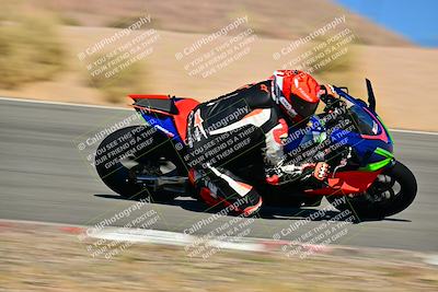 media/Oct-24-2025-2WTD (Fri) [[491f36c2bf]]/B Group/Session 4 (Turn 7)/